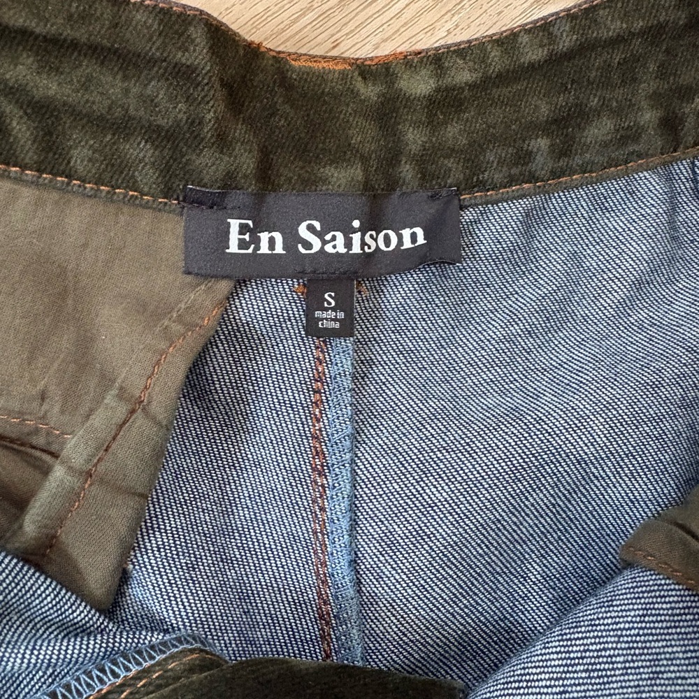 En Saison Olive Green Wide-Leg Velvet Pants - Picture 6 of 6